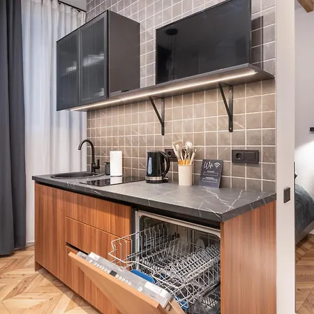 Lägenhet Stylish Family 1 Bedroom With Working Desk By Park And Restaurants Riga