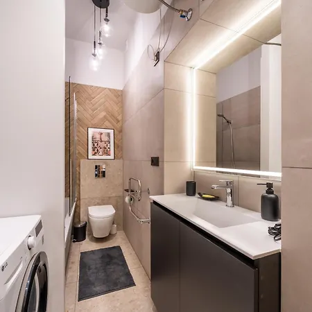 Stylish Family 1 Bedroom With Working Desk By Park And Restaurants * Riga