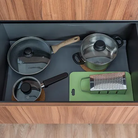 Stylish Family 1 Bedroom With Working Desk By Park And Restaurants Riga