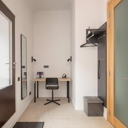 Lejlighed Stylish Family 1 Bedroom With Working Desk By Park And Restaurants Riga
