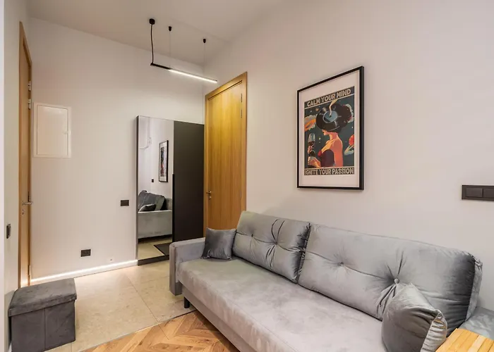 Stylish Family 1 Bedroom With Working Desk By Park And Restaurants Апартаменты Рига