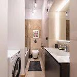 Stylish Family 1 Bedroom With Working Desk By Park And Restaurants Riga