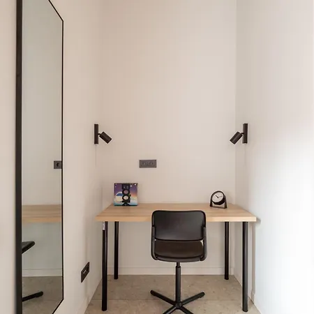 Stylish Family 1 Bedroom With Working Desk By Park And Restaurants Appartement Riga